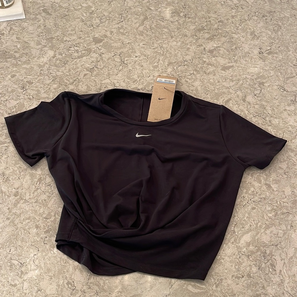 Nike dri-fit, crop top, black, new with tags